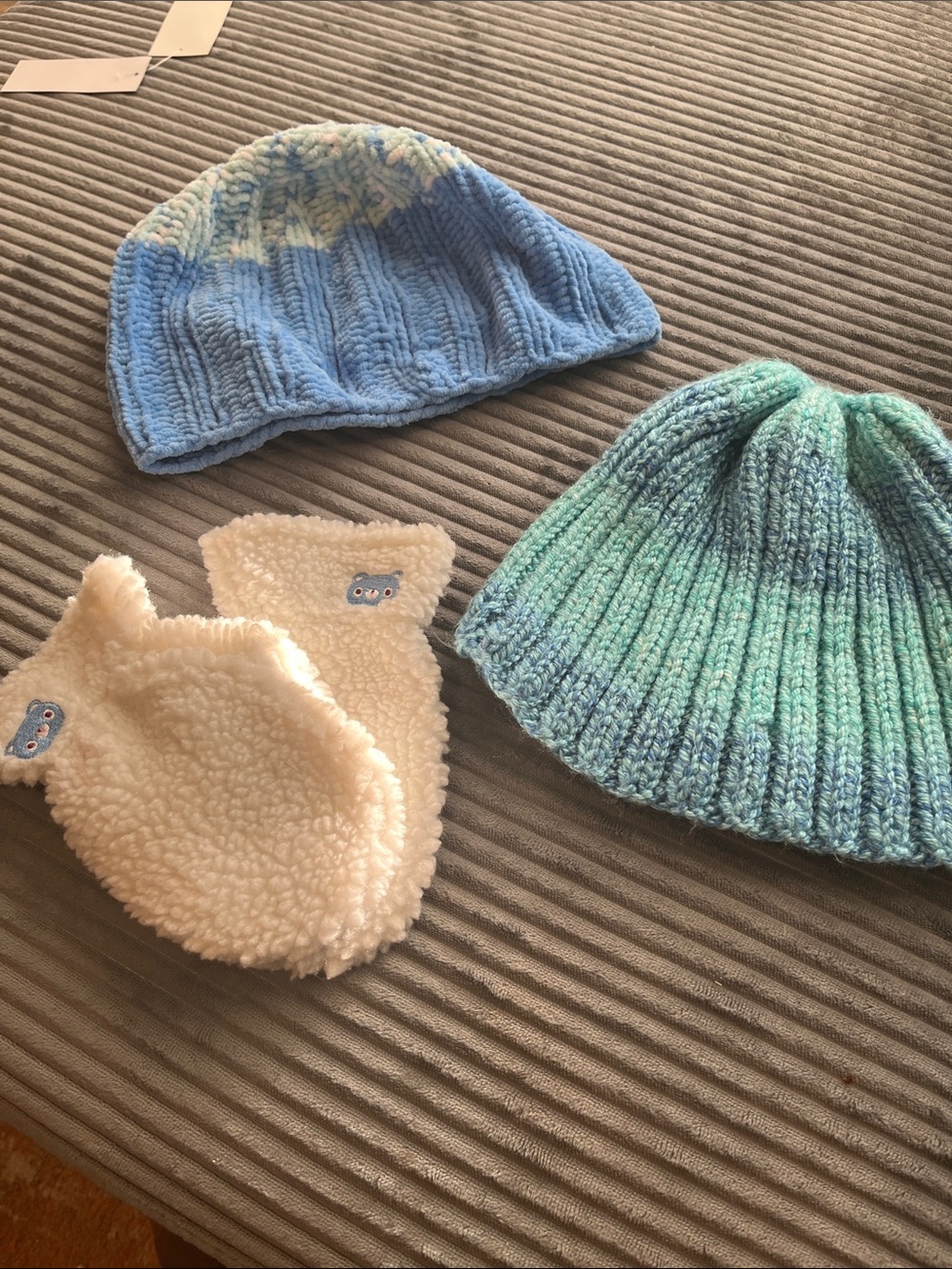 Kids Knit Beanie Set with Cream Sherpa Mittens - Blue & Aqua